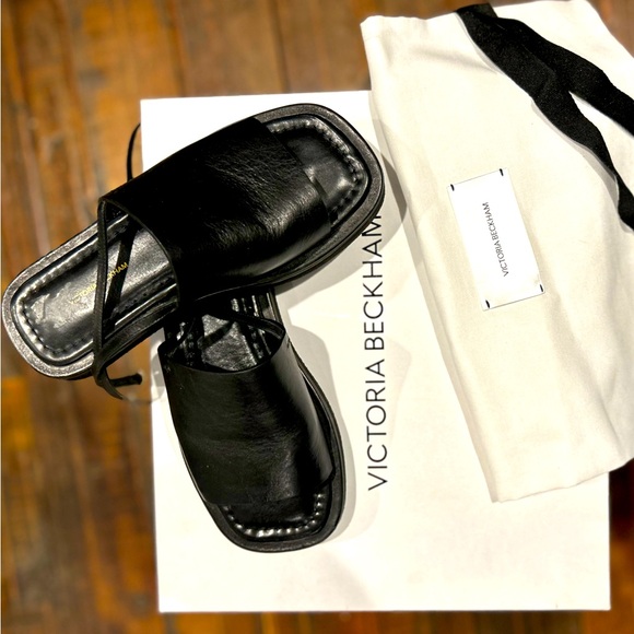 Victoria Beckham Frances Sandal w/ box & dust bag - Picture 4 of 6